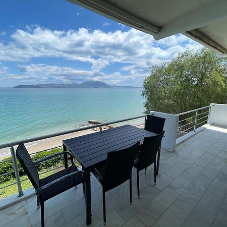 Stunning Beachfront Apartment Stratos Νεράντζα Εξωτερικό φωτογραφία