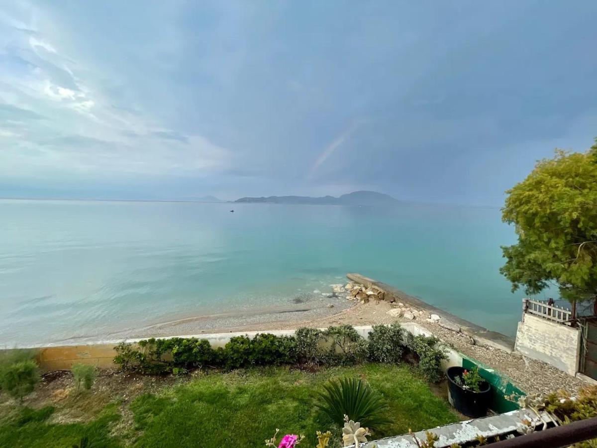 Stunning Beachfront Apartment Stratos Νεράντζα Εξωτερικό φωτογραφία
