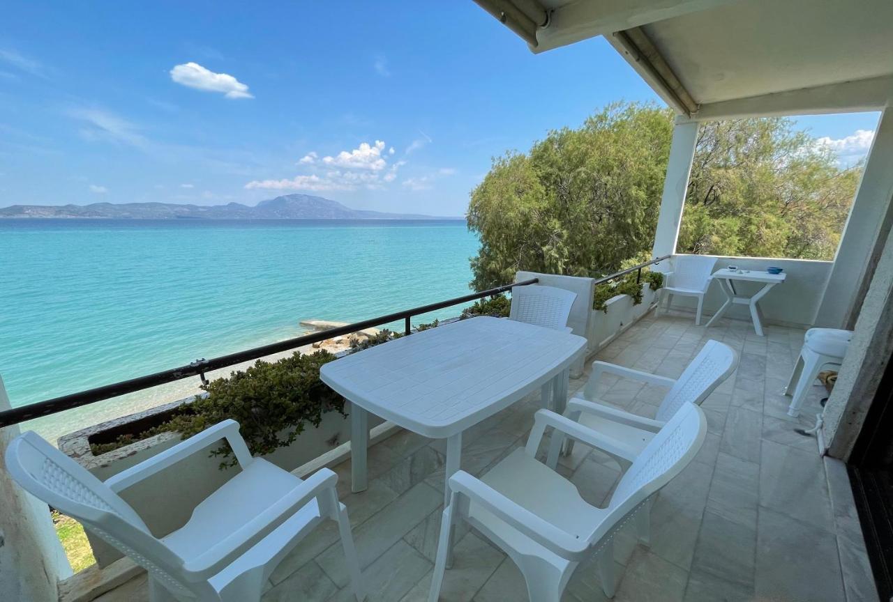Stunning Beachfront Apartment Stratos Νεράντζα Εξωτερικό φωτογραφία